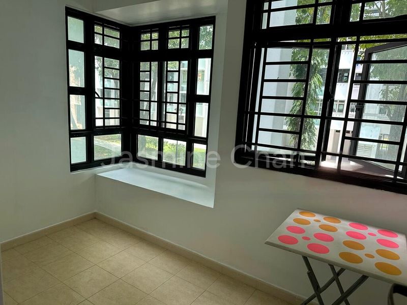 Room (HDB) for Rent in  419 Ang Mo Kio Avenue 10 - Image 7